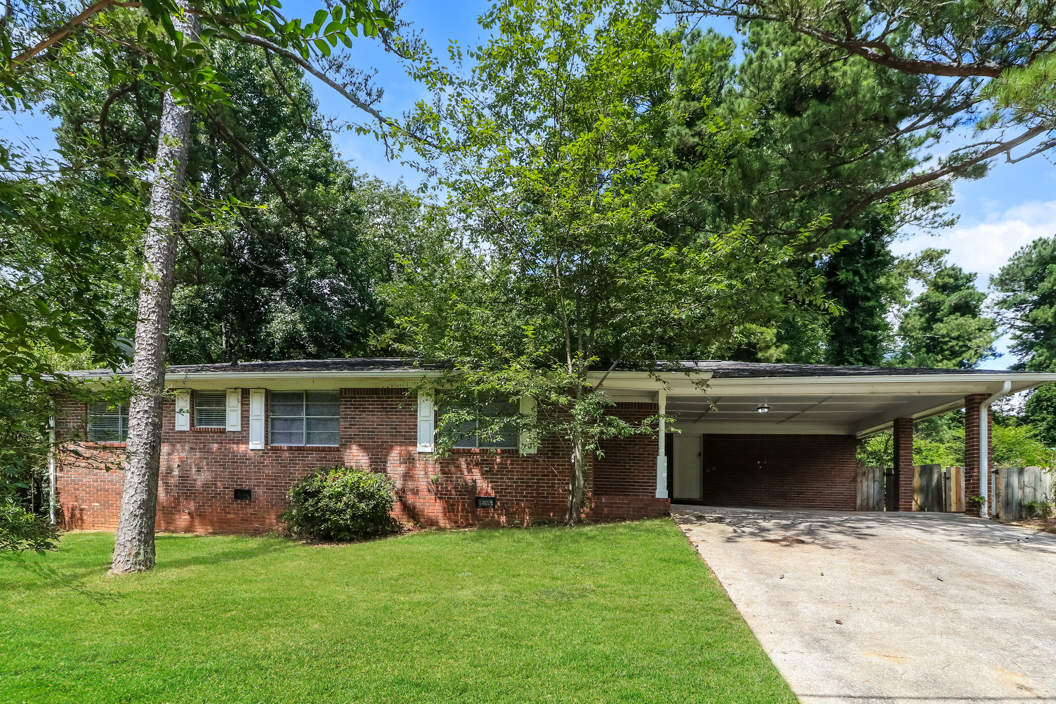 3974 Wedgewood Dr Douglasville, GA 30135
